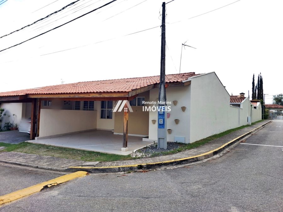 Casa em Condomínio - Aluguel - Jardim Zulmira - Sorocaba - SP